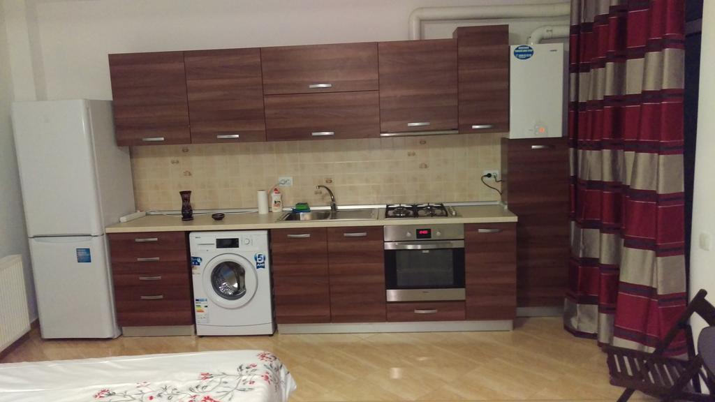 Apartamento Garsoniere Dinu Bucarest Habitación foto