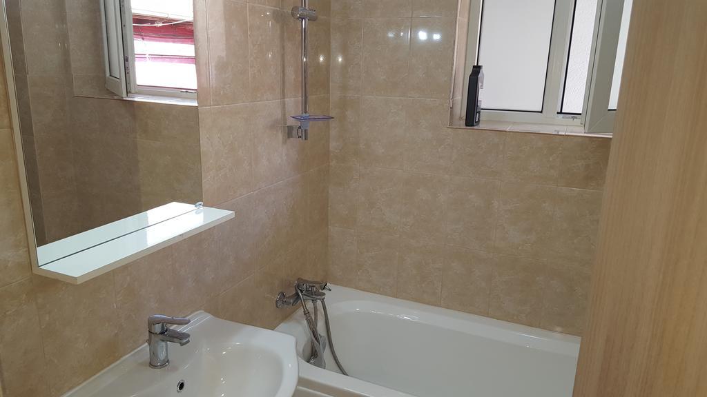 Apartamento Garsoniere Dinu Bucarest Exterior foto